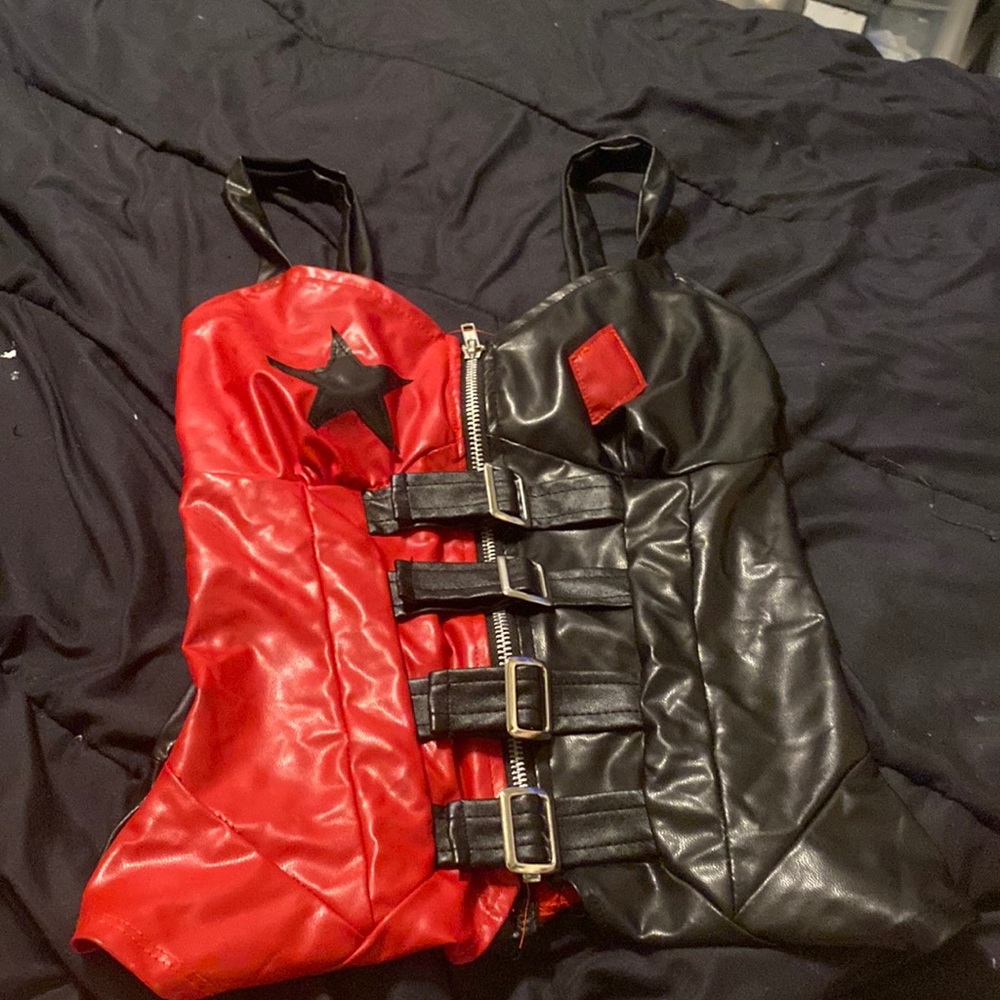 Size S Harley Quinn top